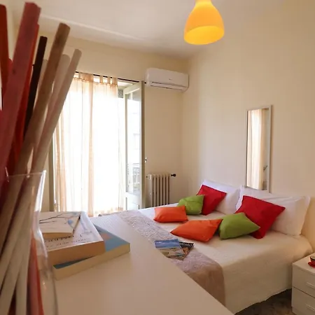 Appartement Holiday With Wi-fi, Air Conditioning And Balcony; Parking Available;