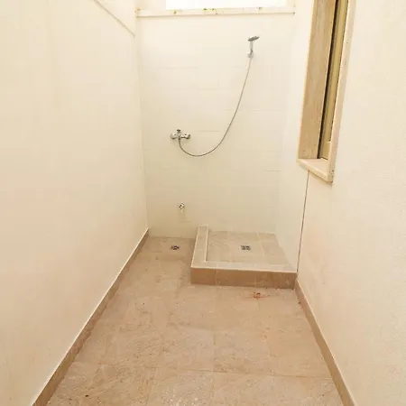 Holiday With Wi-fi, Air Conditioning And Balcony; Parking Available; Otranto